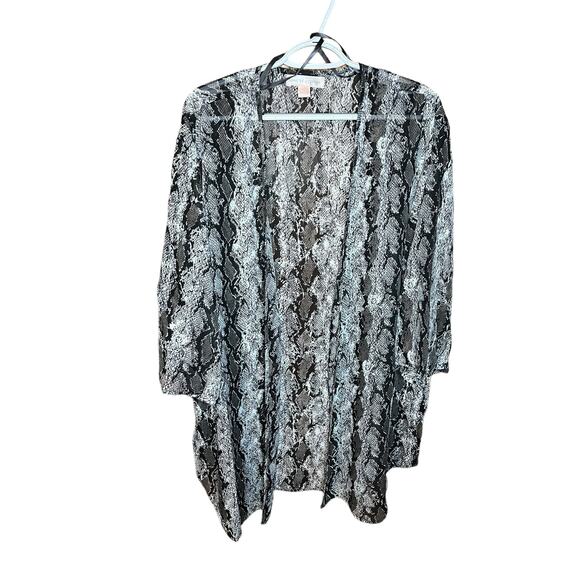 Band of Gypsies NWT Gray Snakeskin Open Duster Sheer Size Small - Picture 2 of 5